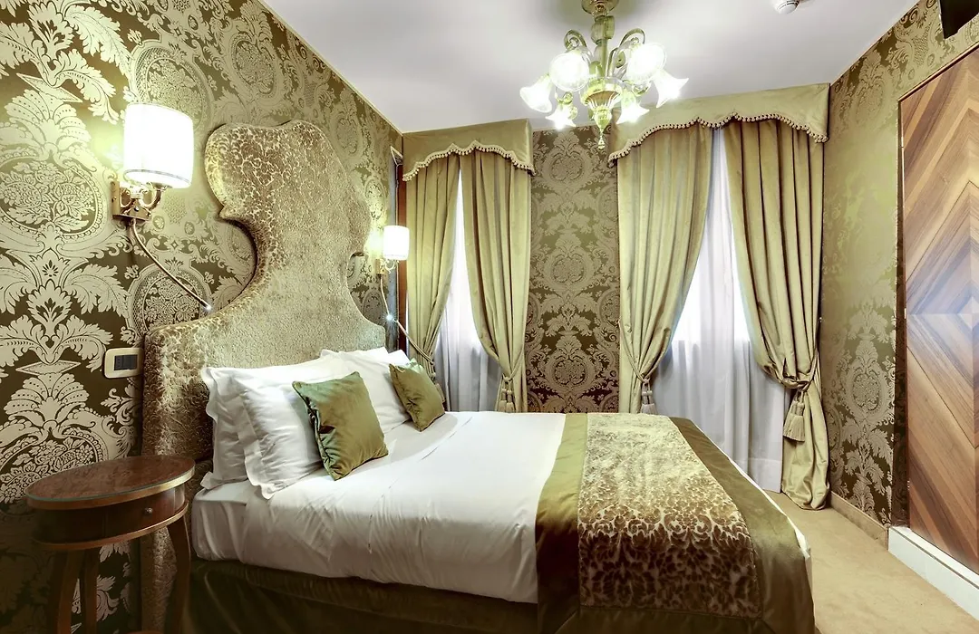Hotel Casanova-1