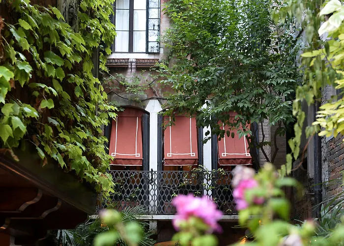 3-Sterne-Hotel: Hotel Flora - By Romanelli Family